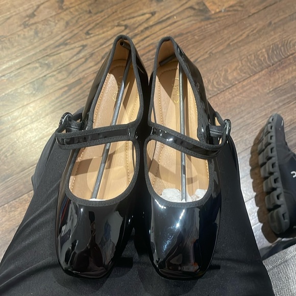 black patent leather sz 42 brand new - Picture 1 of 3